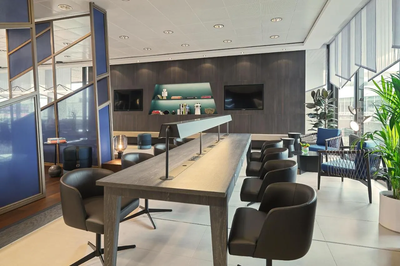 Sheraton Frankfurt Airport Hotel & Conference Center Frankfurt am Main 4*,