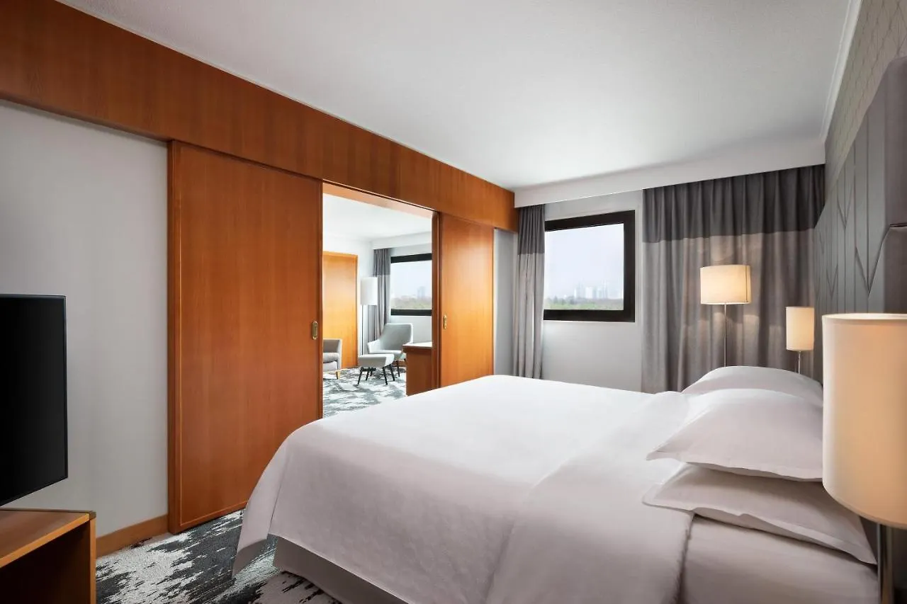 Sheraton Frankfurt Airport Hotel & Conference Center Frankfurt am Main