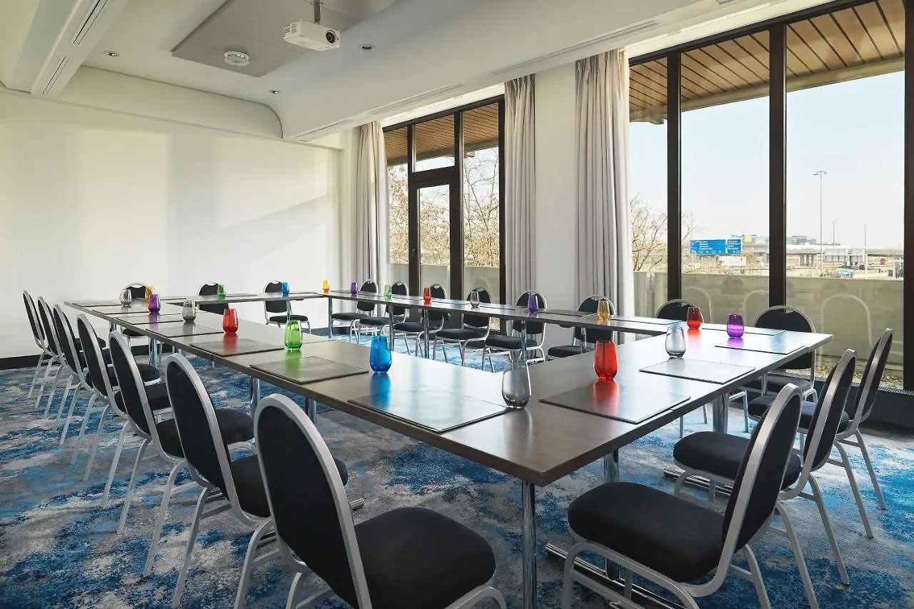 ****  Sheraton Frankfurt Airport Hotel & Conference Center Frankfurt am Main Germany